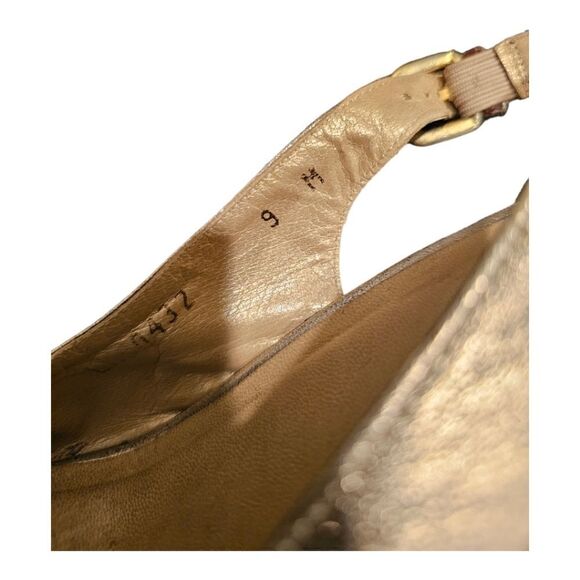 STUART WEITZMAN "Jean" Pewter Metallic Leather Wedge Sandal - Size 9 - Picture 8 of 11